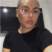 Profesora imparte clases de inglés/español a estudiantes de todas las edades